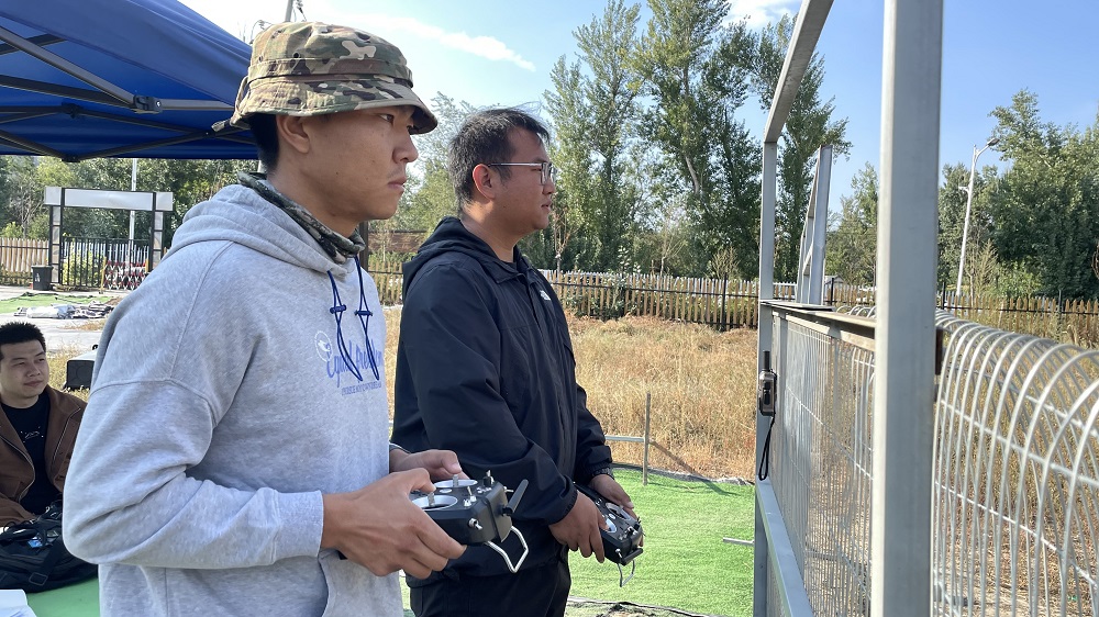 无人机在新疆的就业好吗？保华润天航空助力飞手抢占低空经济先机
