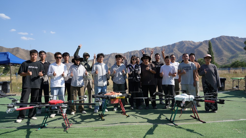 乌鲁木齐无人机飞手培训首选——保华润天航空：考培一体的新疆03考点