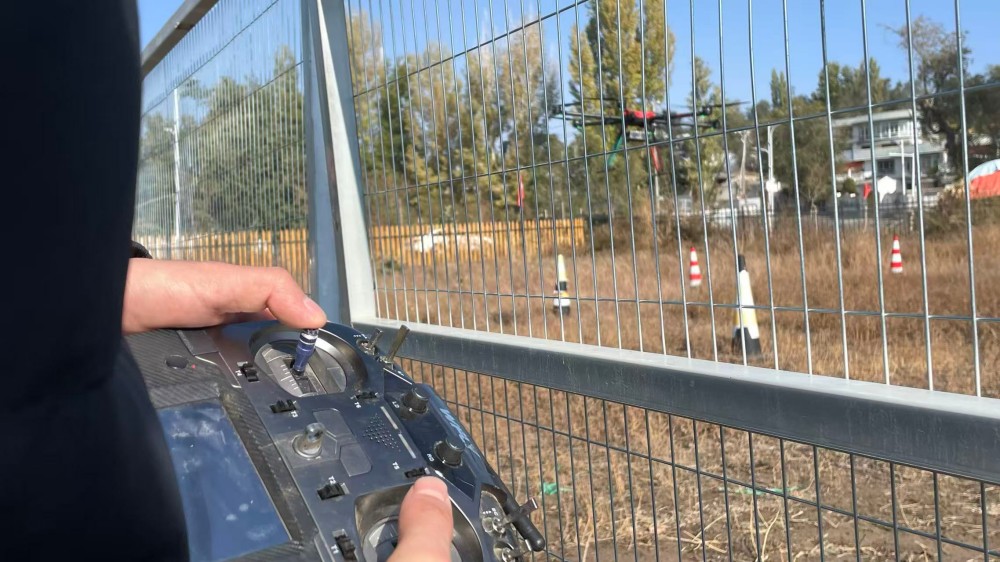 新疆无人机培训新纪元:保华润天03考点智慧教学体验