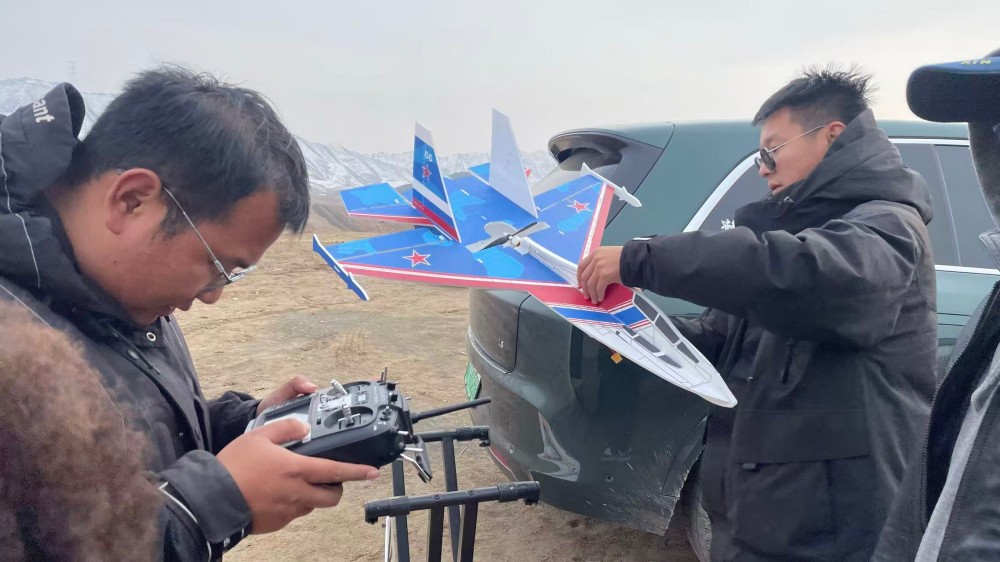 新疆无人机驾照怎么考?保华润天新疆无人机培训一站式解答!