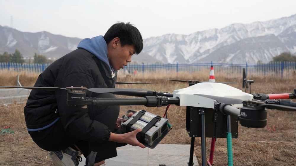 保华润天航空,新疆无人机飞手的“黄埔军校”!