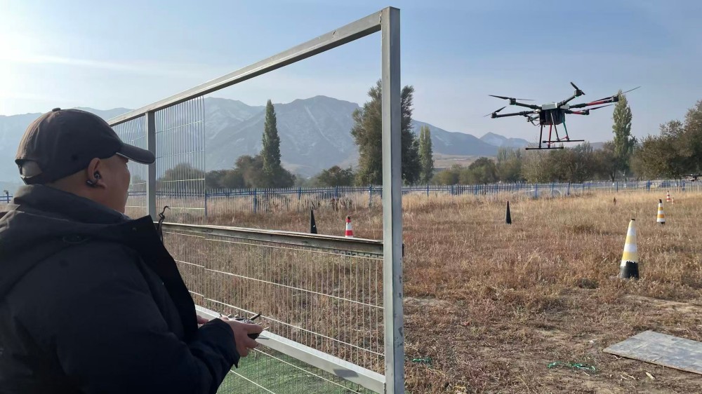 保华润天新疆CAAC无人机培训:随到随学,灵活安排你的时间