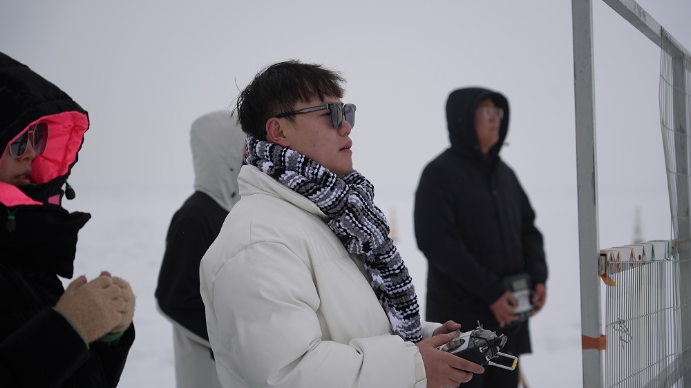 新疆无人机执照最快拿证攻略:保华润天航空全日制集训营揭秘