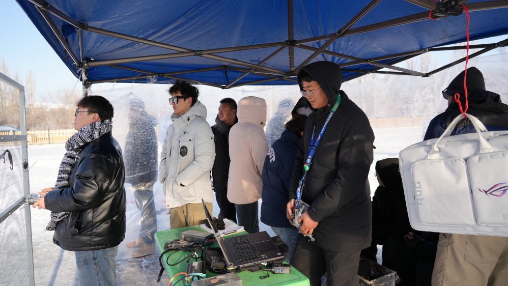 新疆无人机飞行合法化第一步:选择保华润天航空考取CAAC执照