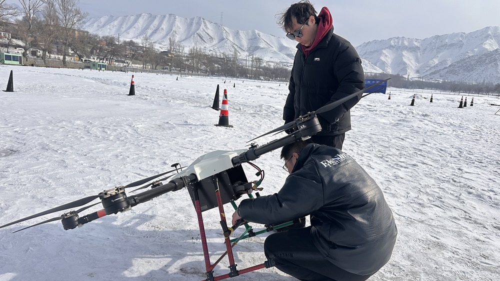 新疆想学无人机操作技术？保华润天航空手把手教