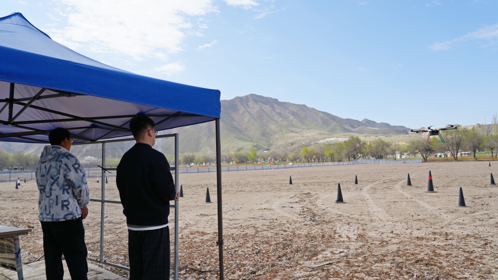 想拿新疆CAAC执照？保华润天航空课程全解析